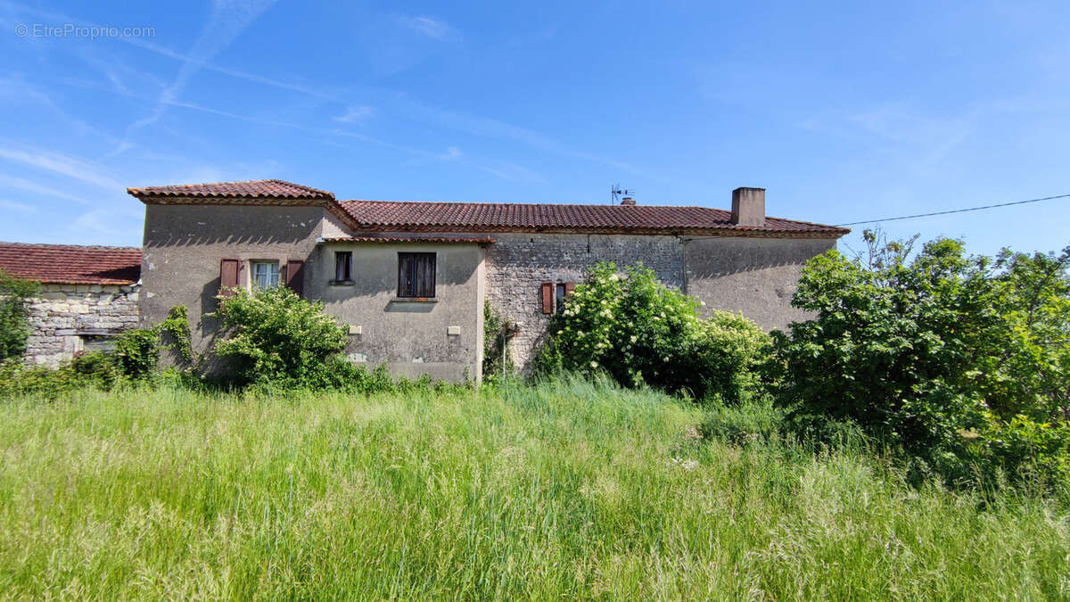 Maison à LABASTIDE-MARNHAC