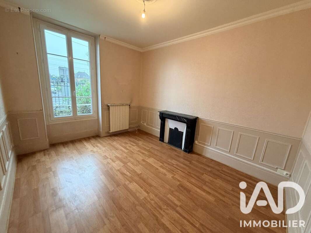 Appartement 97 m² à Nangis  - photo 2