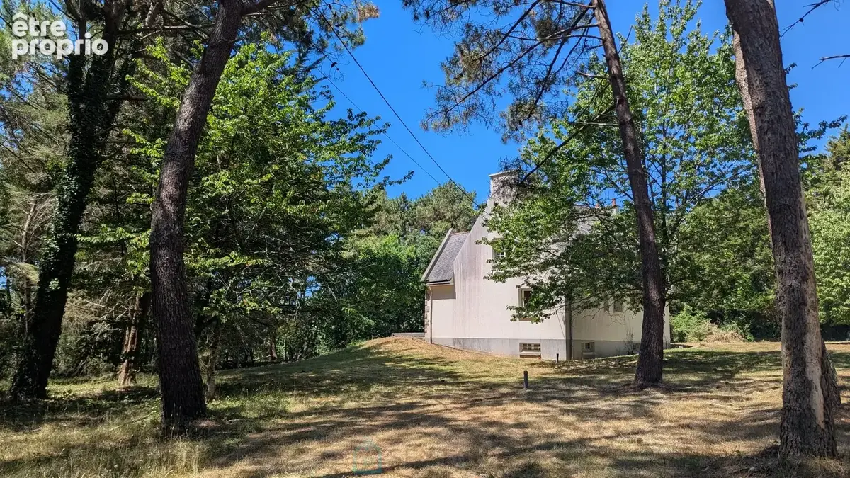 Maison familiale de 5 chambres à rénover  Sous-sol complet  Terrain de 8 291 m²  À 1,6 km de la Petite Mer de Gâvres - photo 28