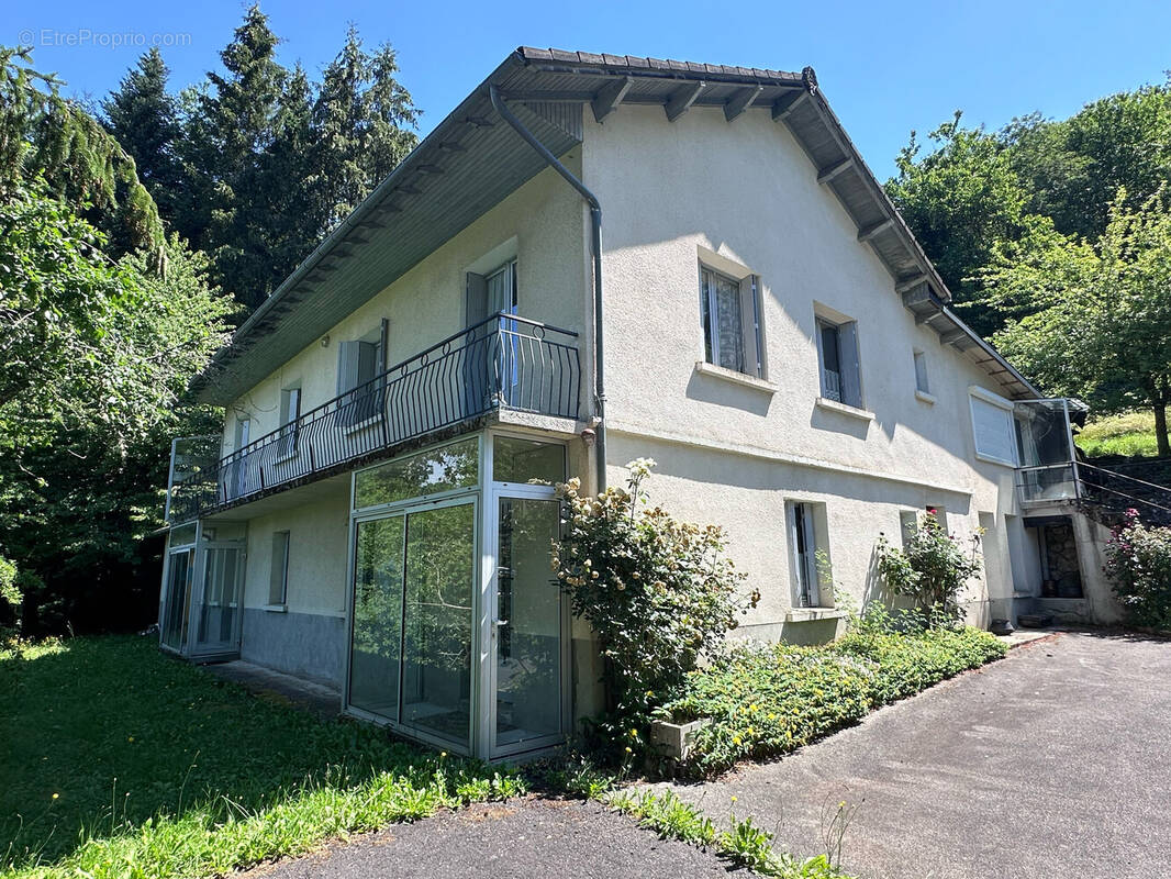 Maison à SAINT-MARTIN-VALMEROUX