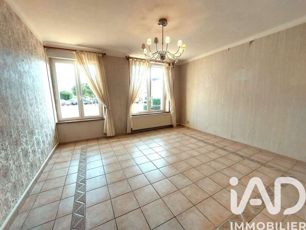 Photo 2 - Maison à LANDRES