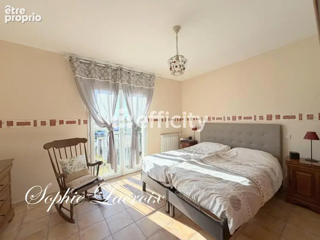 Maison 6 pièces 156 m² à vendre à Anneyron (26140) - photo 9