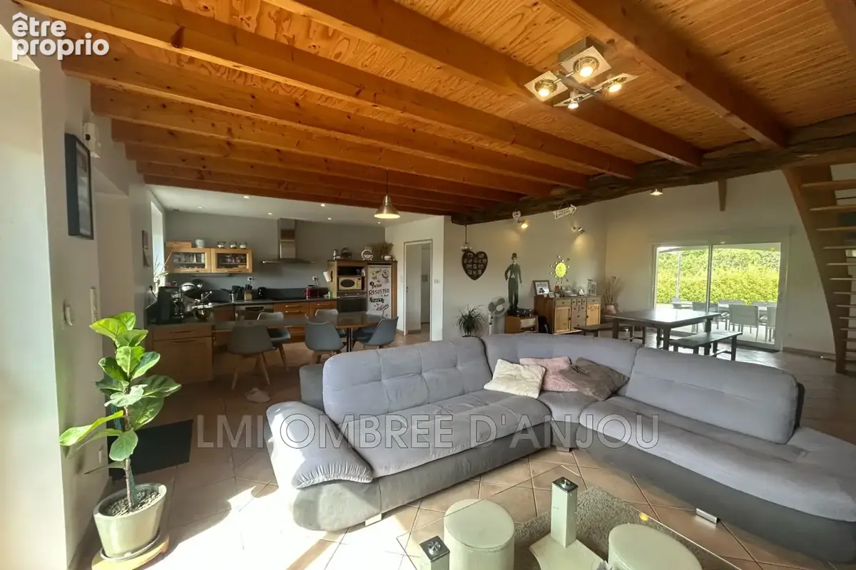 Maison 6 pièces 176 m² à vendre à Armaille (49420) - photo 2