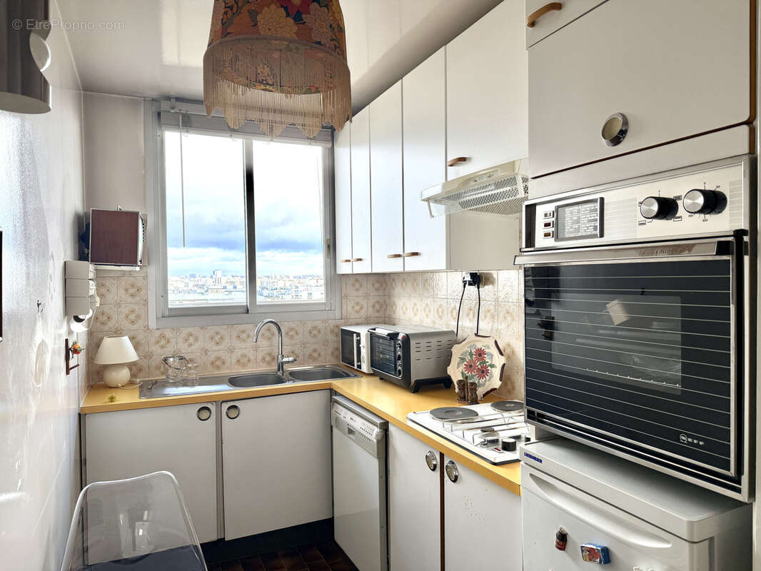 Appartement à PARIS-12E
