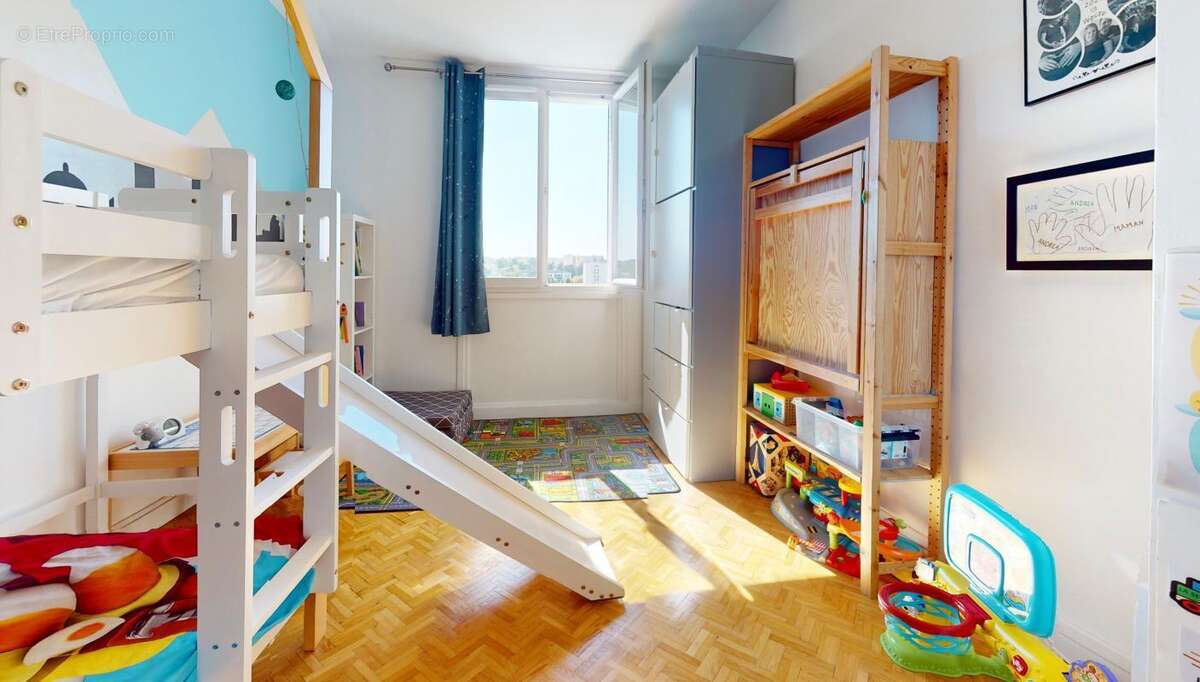 Appartement à LYON-5E