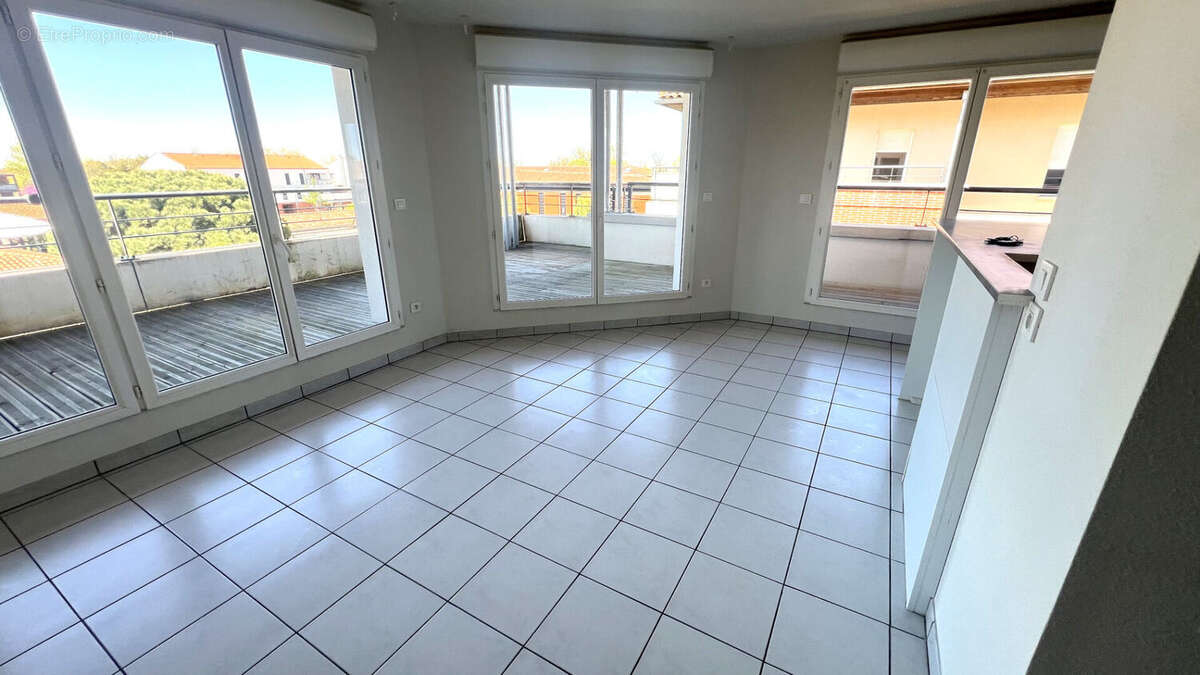 Appartement à MONDONVILLE