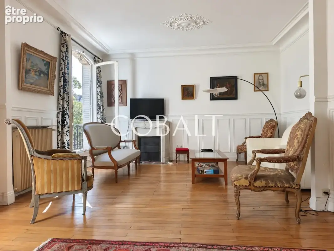Paris XVIe   Appartement familial avec beau potentiel - photo 3