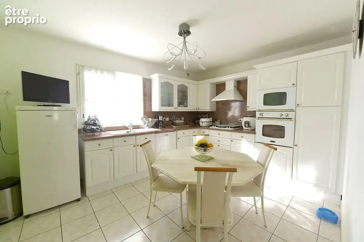 Maison 154 m² à Saujon  - photo 4