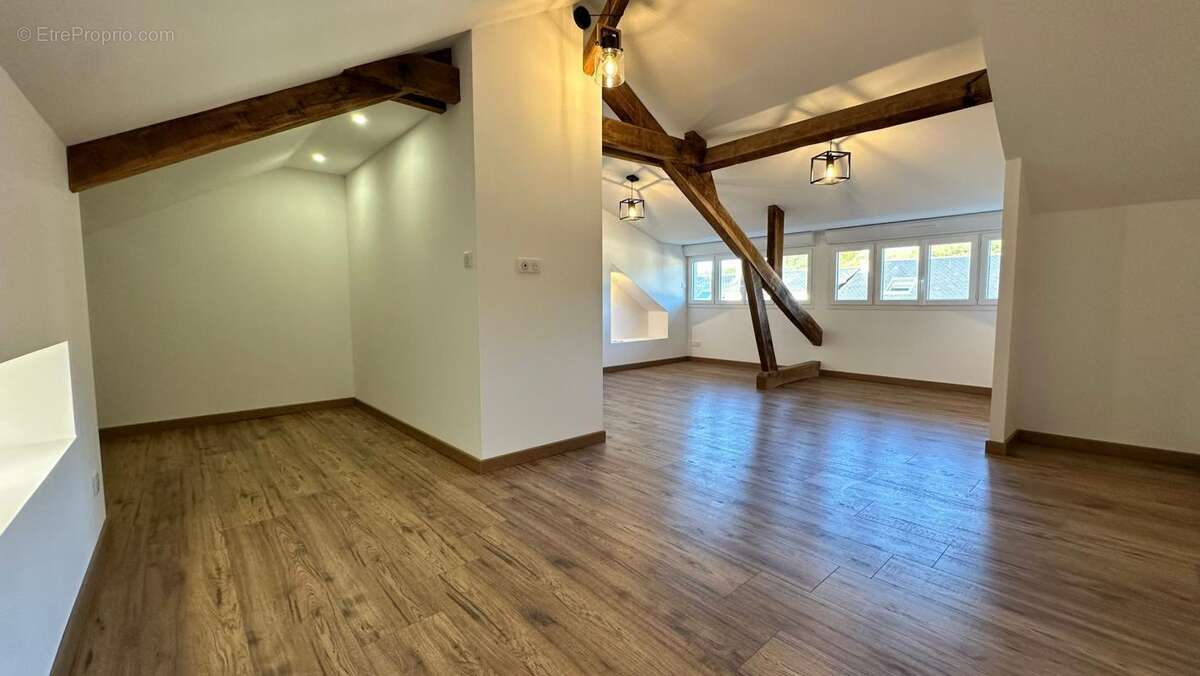 Maison à LE MONASTERE