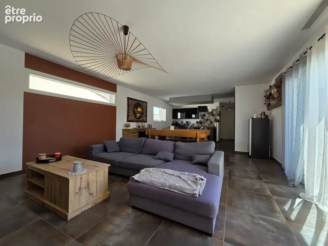 A vendre villa T4 de plain-pied 107 m2 avec piscine et garage - photo 6