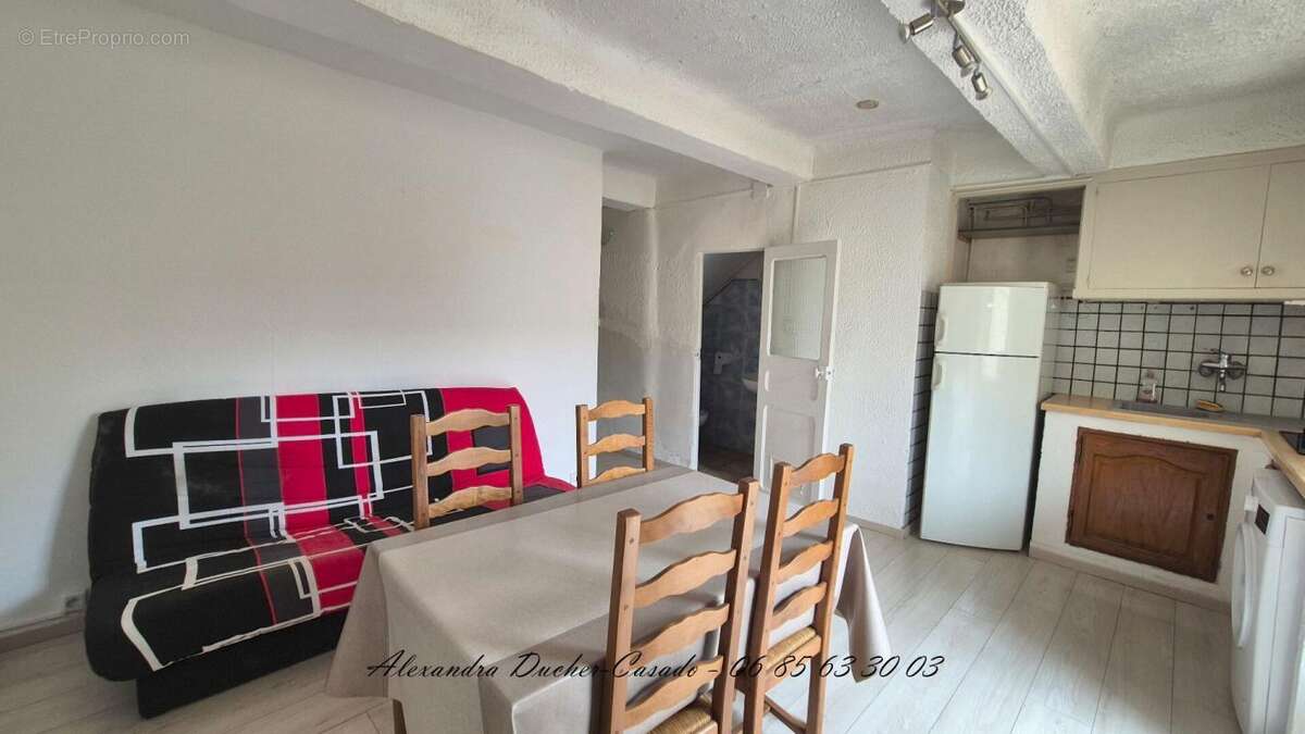 Maison à GREOUX-LES-BAINS