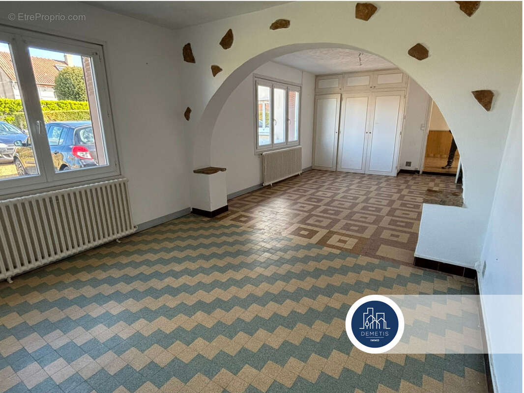 Maison à ROEZE-SUR-SARTHE