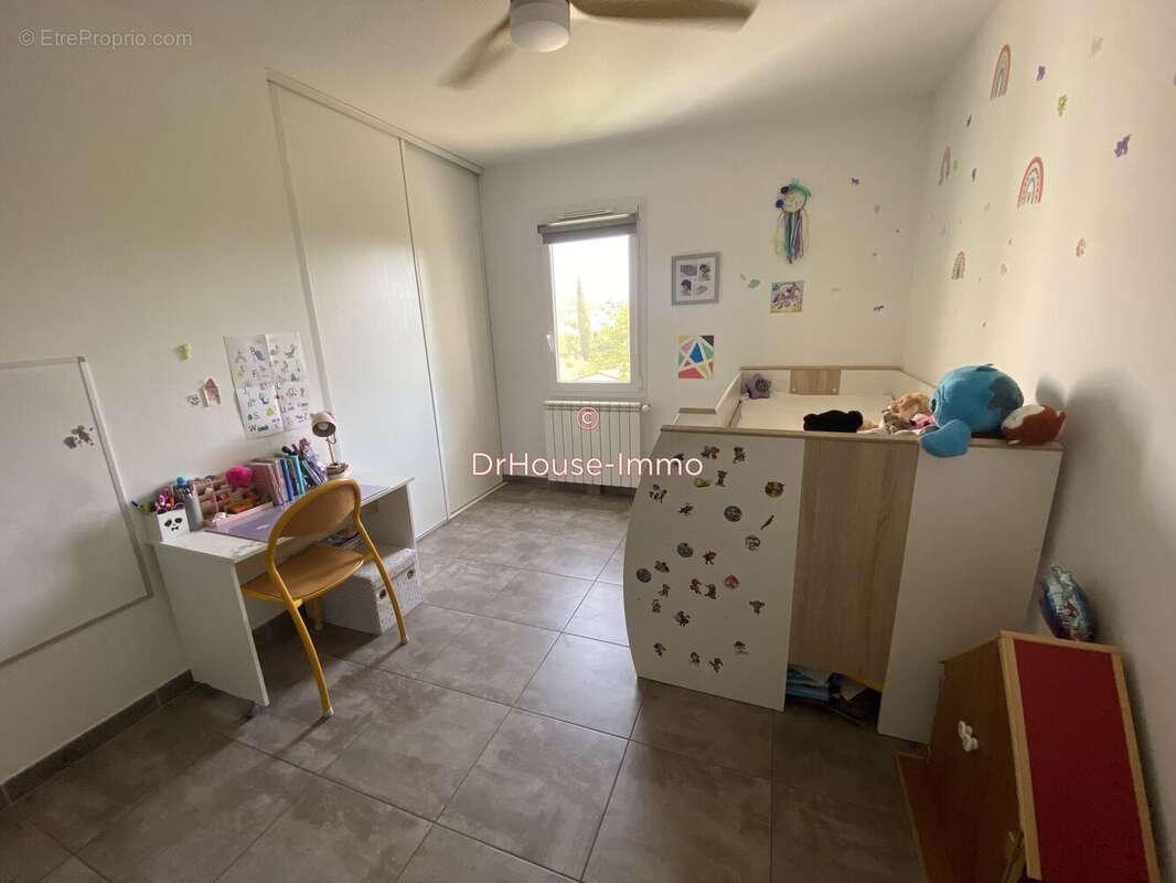 Appartement 42 m² à La Crau  - photo 6