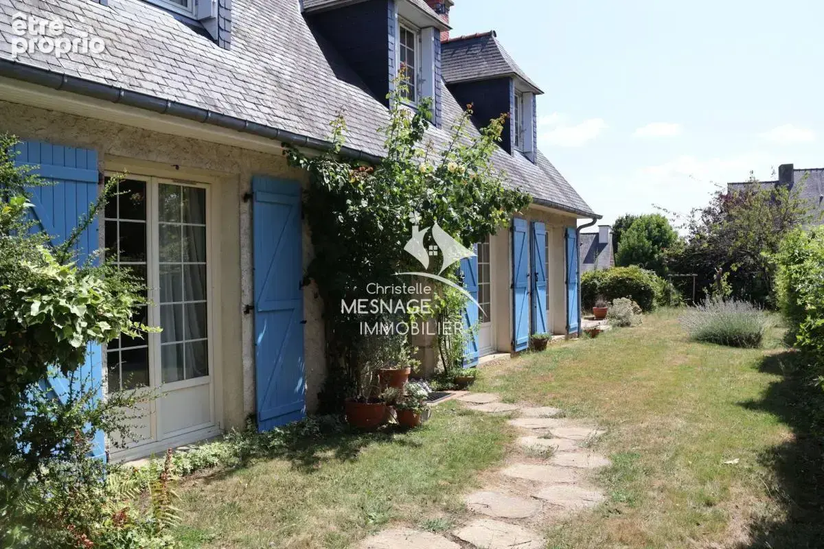 À vendre chez Christelle Mesnage Immobilier, DINAN CENTRE-VI - photo 2