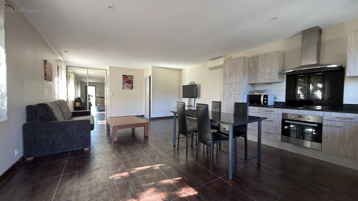 Appartement à PRADES