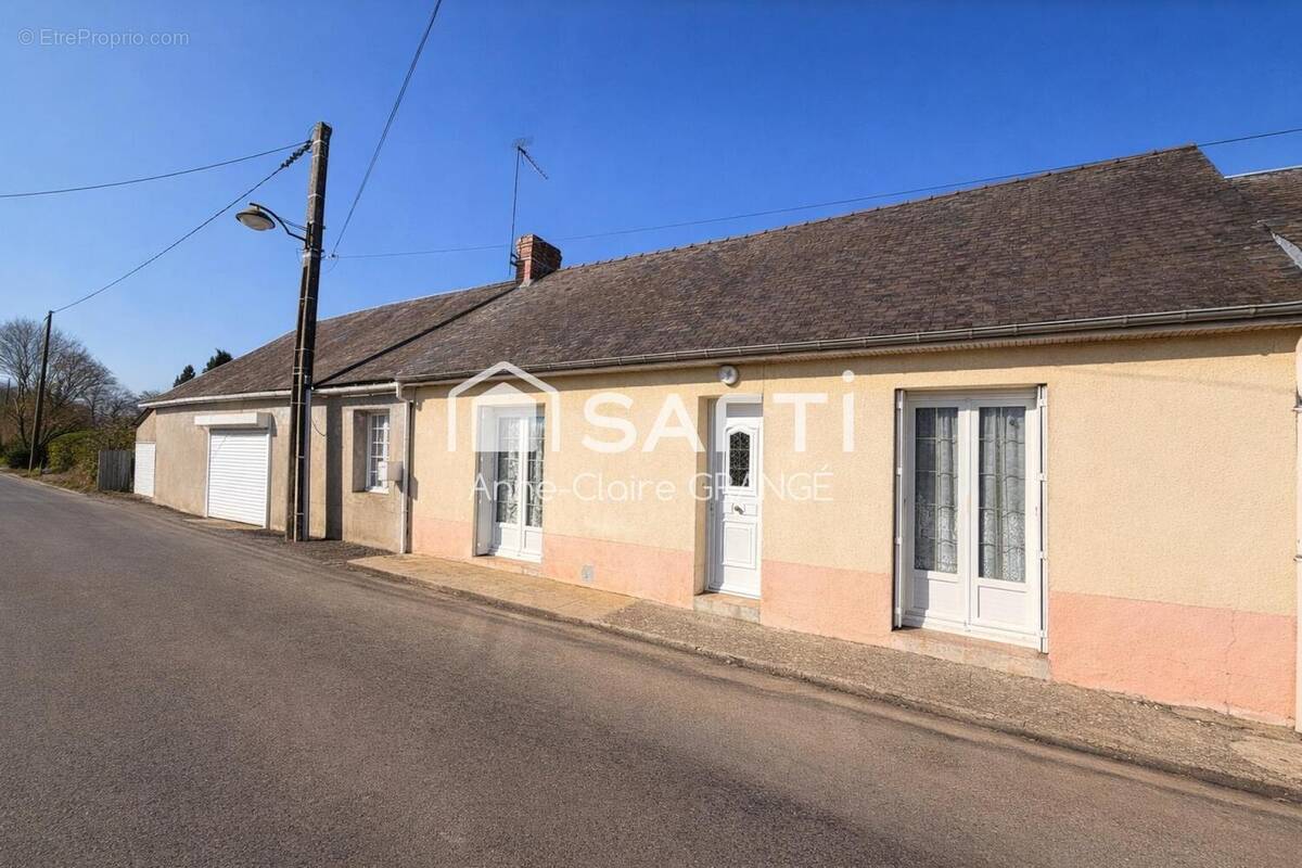 Photo 1 - Maison à PARENNES