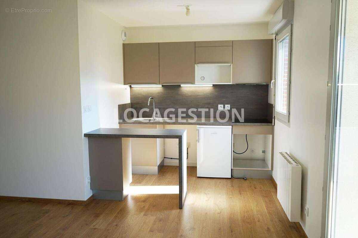 Appartement à LA SALVETAT-SAINT-GILLES