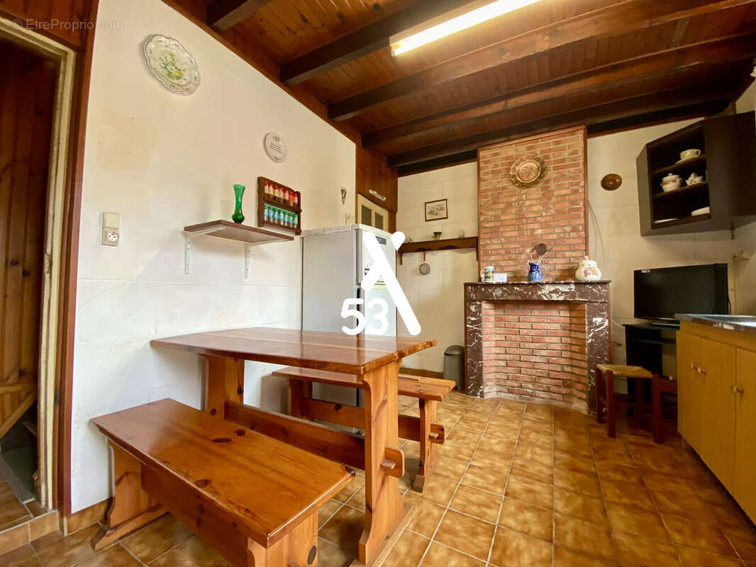 Maison 50 m² à Aire-Sur-La-Lys  - photo 7