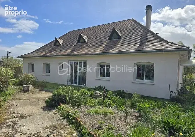 Magnifique maison perigourdine de 160 m2 avec 4 chambres (possibilite 5) sur un terrain de 2 351 m2 !!! - photo 1