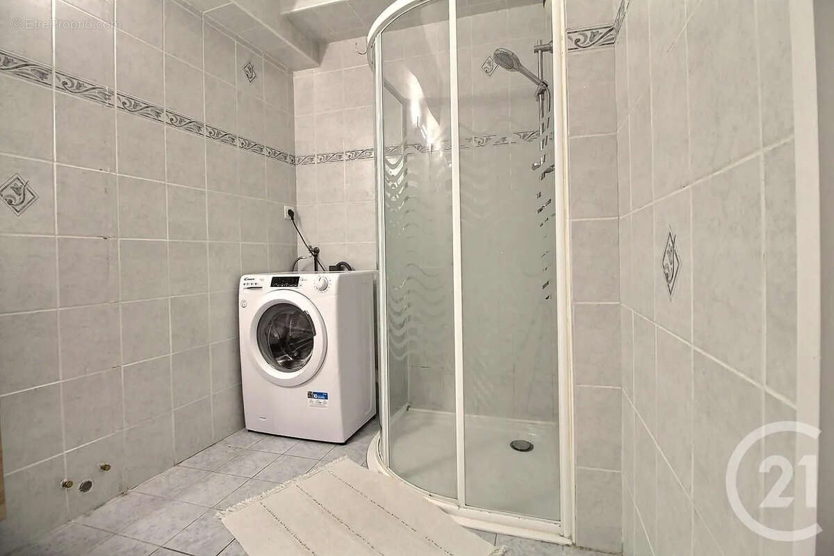 Appartement à EVIAN-LES-BAINS