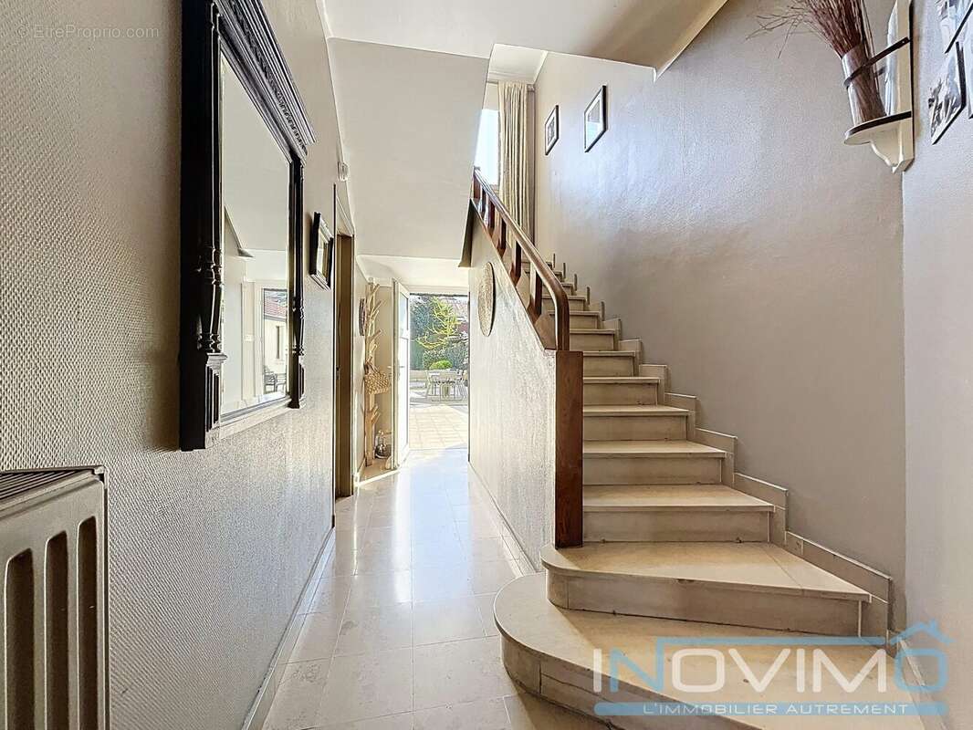 Maison à COUDEKERQUE-BRANCHE