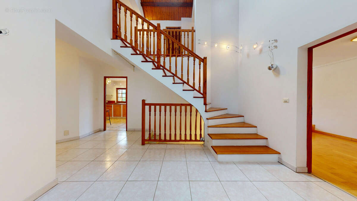 Maison à MACHEREN