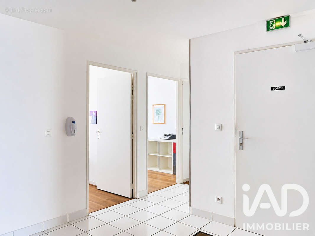 Commerce 84 m² à Dourdan  - photo 9