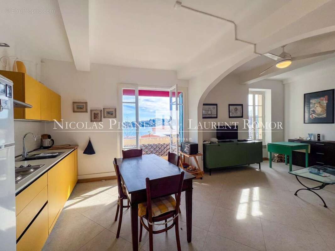 Appartement à VILLEFRANCHE-SUR-MER