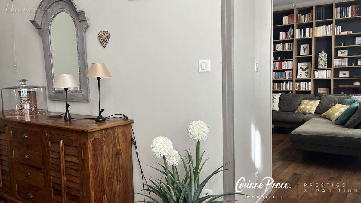 Appartement à NIMES