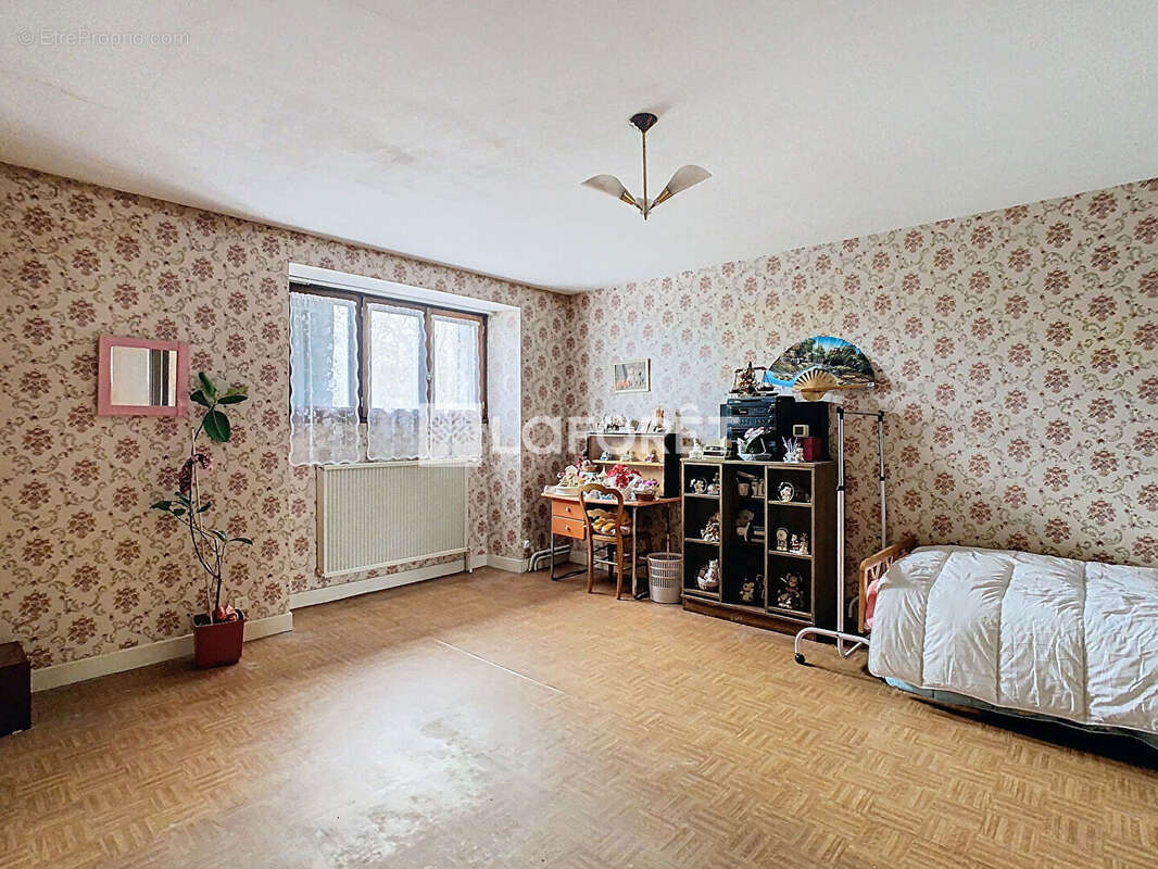 Maison Biesles 6 pièce(s) 175,35 m2 - photo 7