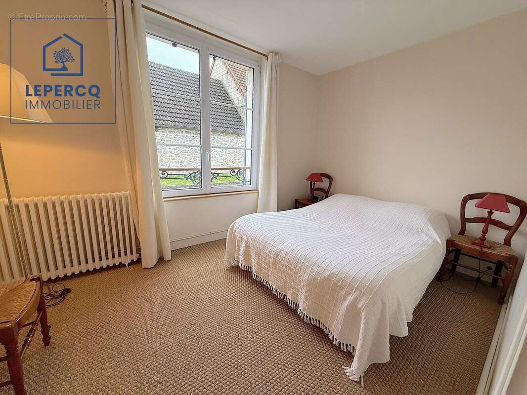 Maison à NANTEUIL-LE-HAUDOUIN