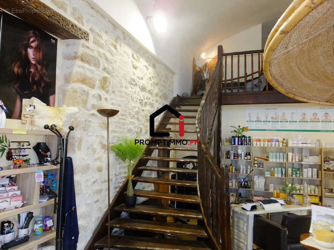 Appartement à LURCY-LEVIS