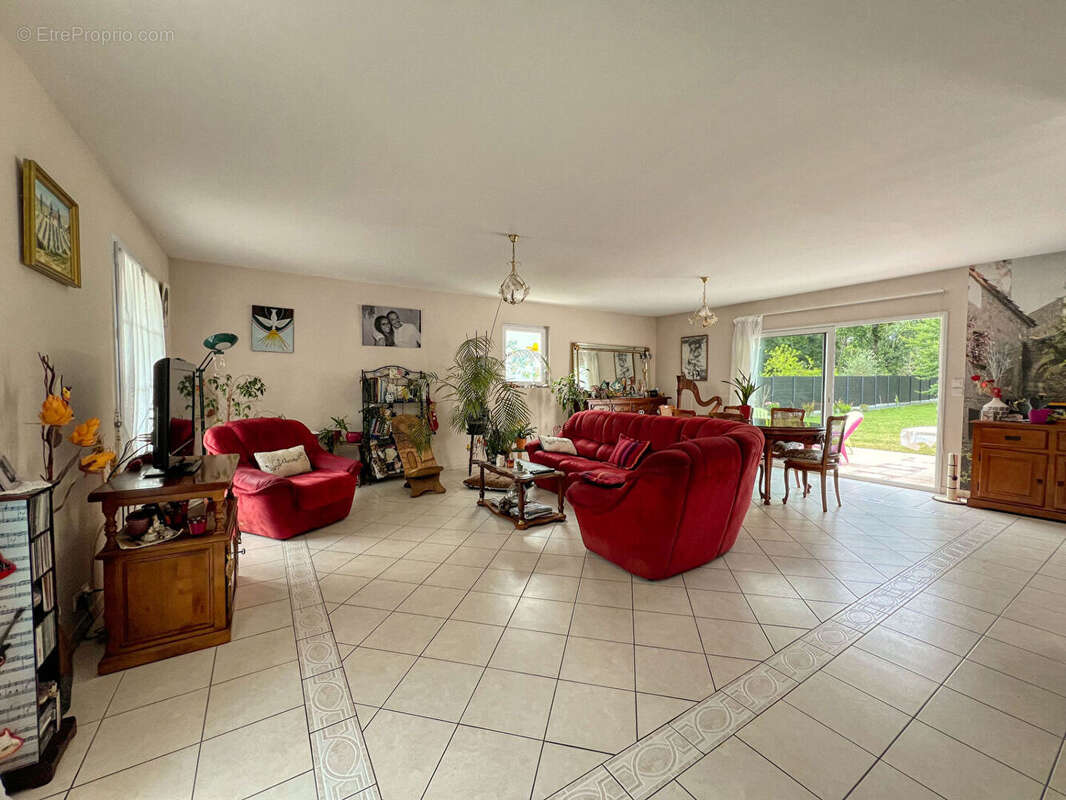 Maison 125 m² à Royan  - photo 6