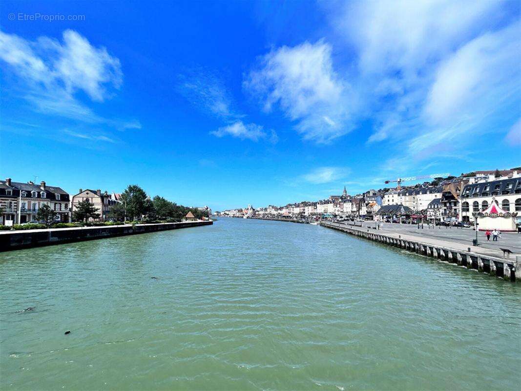 Appartement à TROUVILLE-SUR-MER