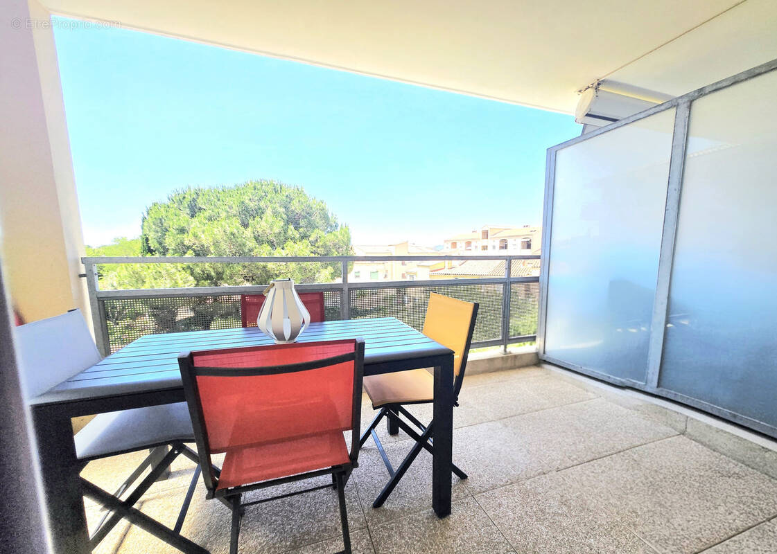 Appartement à SIX-FOURS-LES-PLAGES