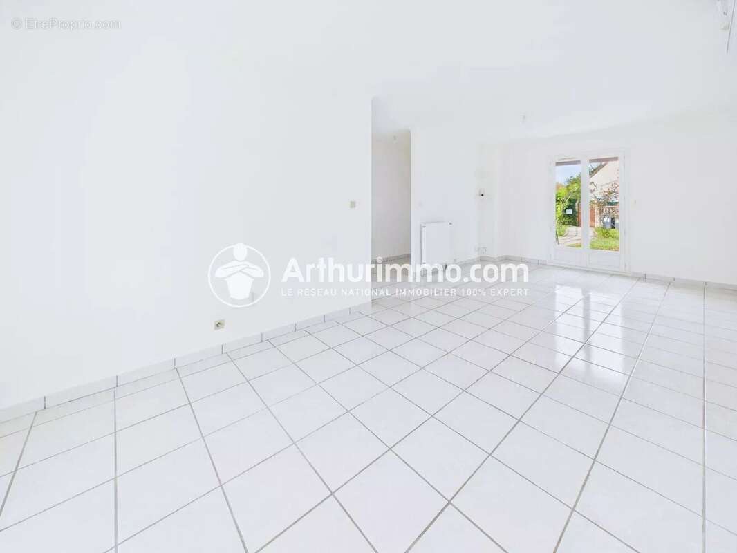 Maison à BOISSISE-LE-ROI