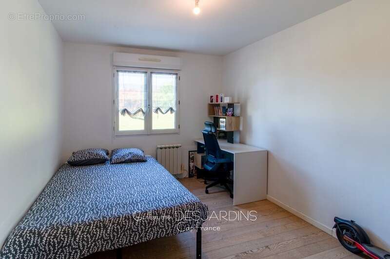 Maison à AUBRY-LE-PANTHOU