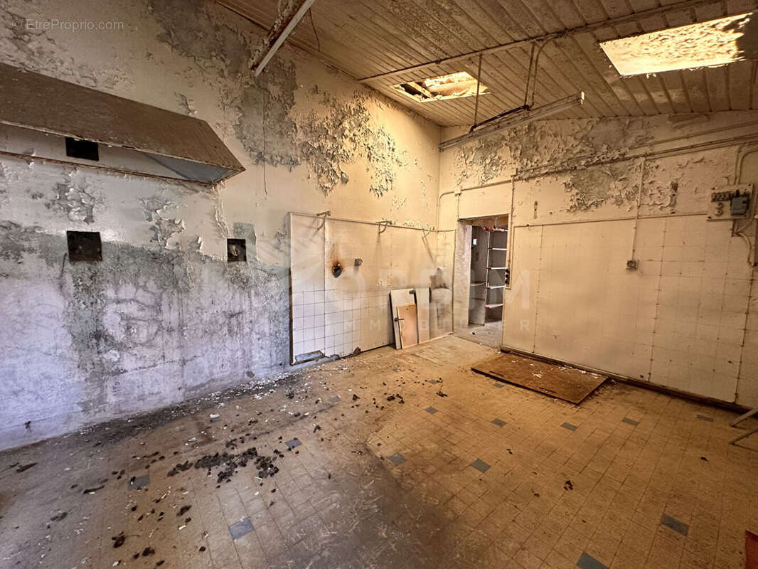 Maison à DUN-LES-PLACES