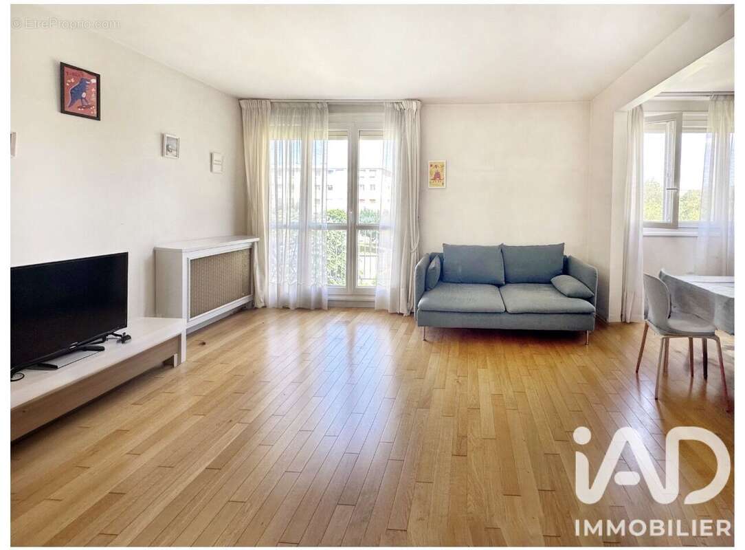Appartement 84 m² à Plaisir  - photo 2