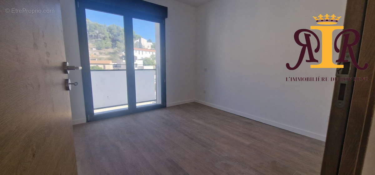 Appartement à MARSEILLE-16E