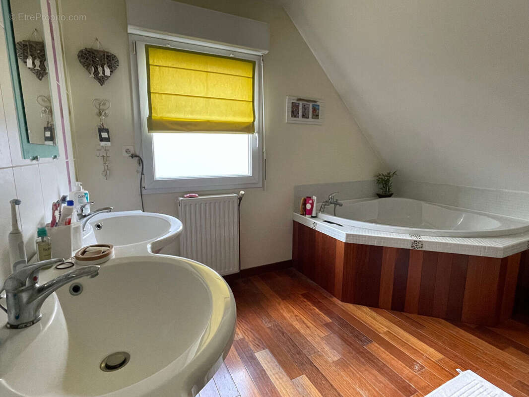 Maison à FOUQUEREUIL