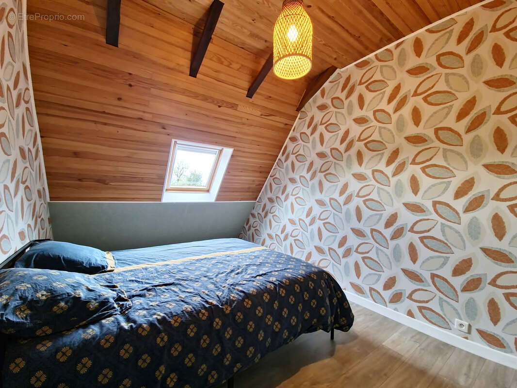 Maison à PAILHEROLS