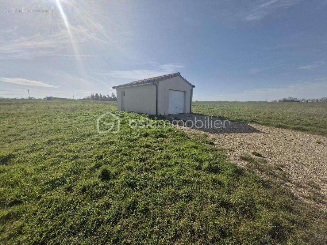 Maison à RAZAC-D&#039;EYMET