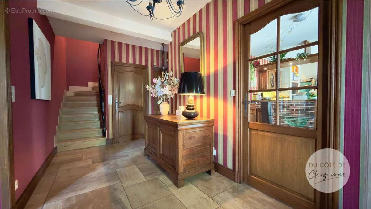 Maison à COURTENOT
