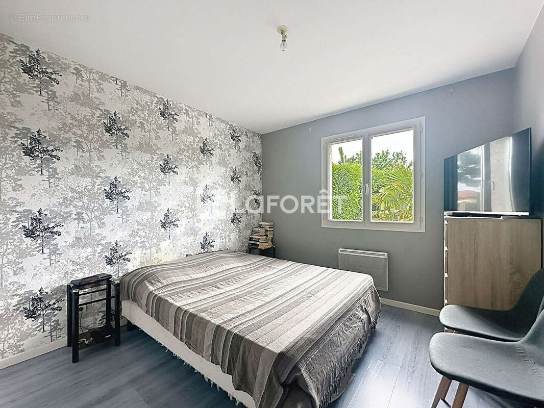 Maison à vendre Neuville Les Dames 7 pièce(s) 129.86 m2 - photo 9