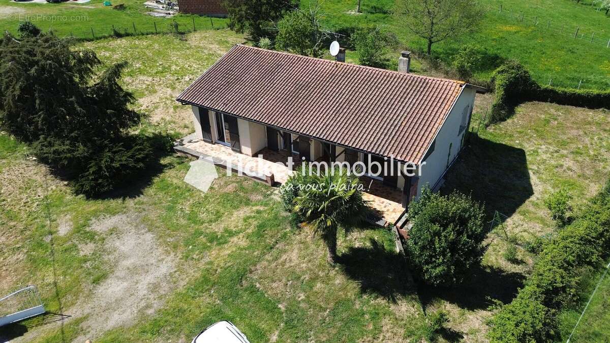 Maison à SAVERDUN