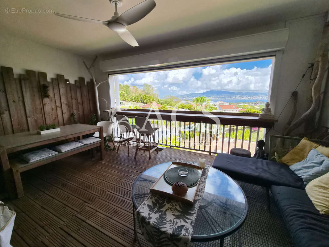 Appartement à LES TROIS-ILETS