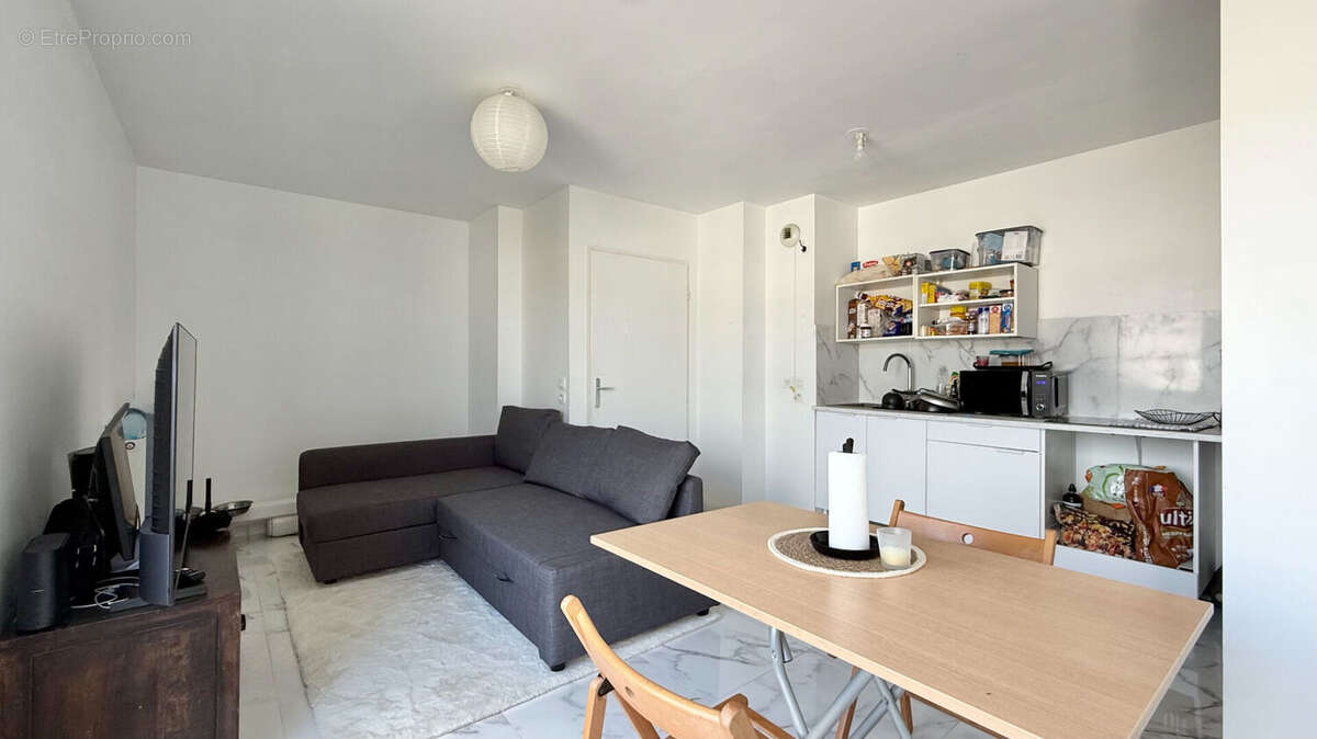 Appartement à CORBEIL-ESSONNES