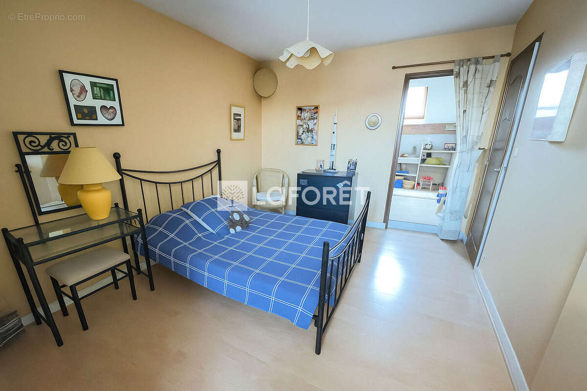 Maison à ORMESSON-SUR-MARNE