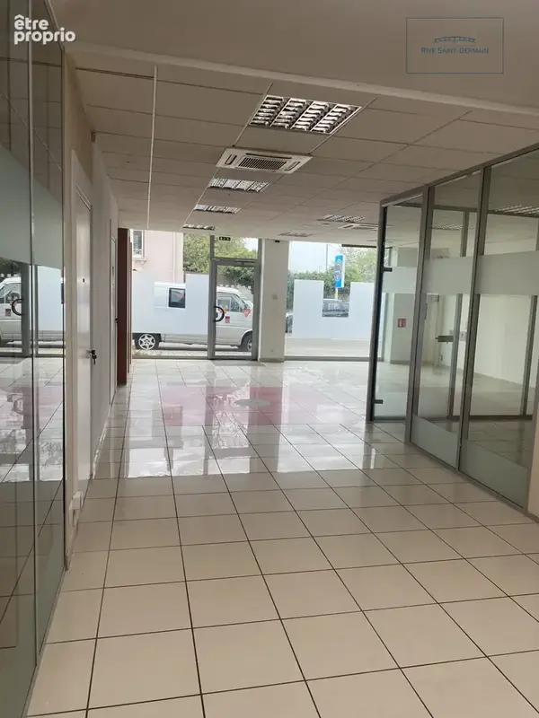 Commerce 200 m² à vendre à Reze (44400) - photo 4
